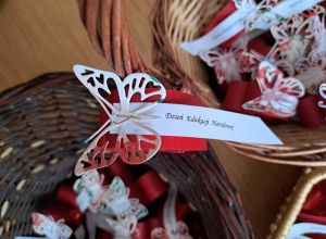 Obraz wyróżniający aktualność