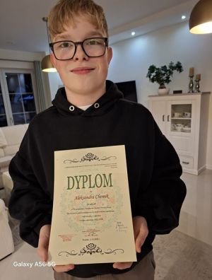 Obraz wyróżniający aktualność