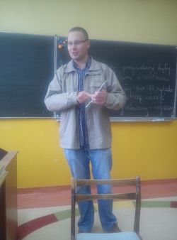 Obraz wyróżniający aktualność