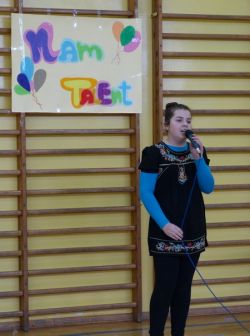 Obraz wyróżniający aktualność