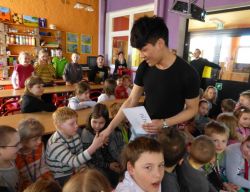 Obraz wyróżniający aktualność