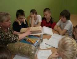 Obraz wyróżniający aktualność