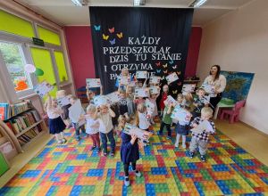 Obraz wyróżniający aktualność